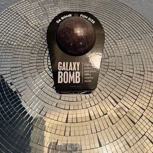 GALAXY BOMB FOR SALE 🌸🌸🌸